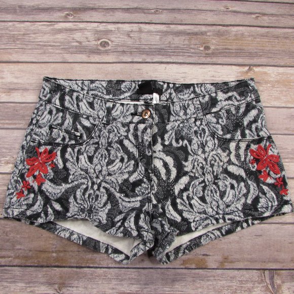 H&M Floral Mini Shorts Size 6 Stretch Denim - Picture 1 of 5